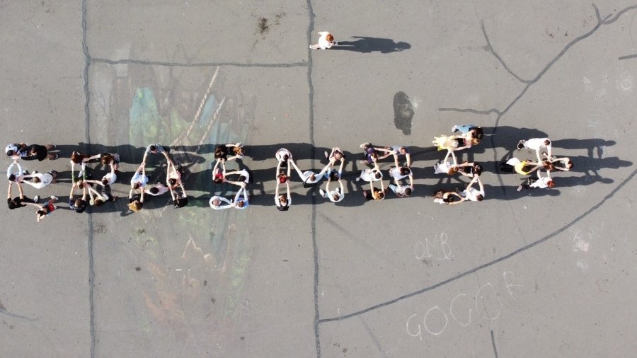 Gruppe der Teilnehmenden aus der Vogelperspektive