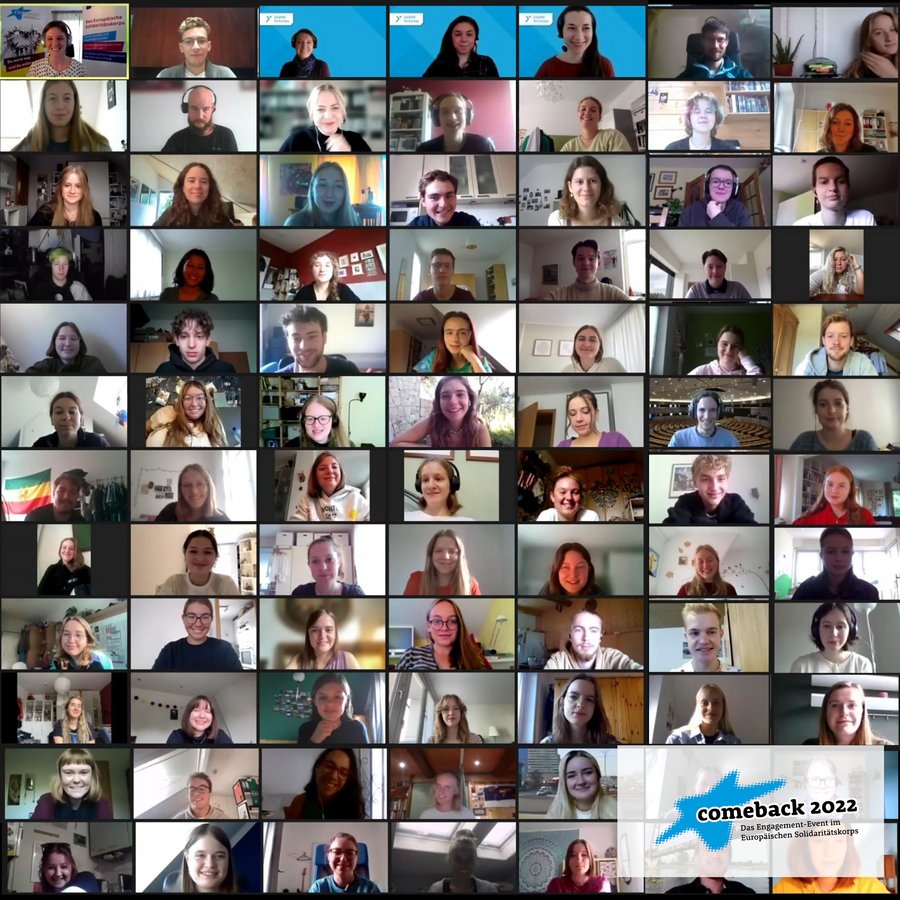 Teilnehmende des comeback 2022