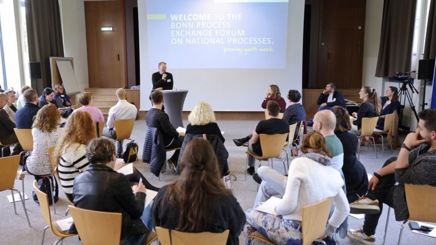 Audience in the plenary session